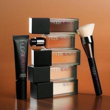 Huda Beauty Faux Filter Full Coverage Matte Foundation