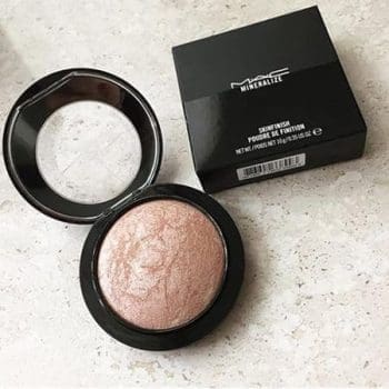 MAC Mineralize Skinfinish Powder Compact Highlighter
