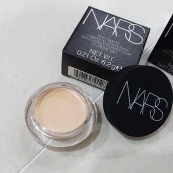 Nars Soft Matte Complete Pot Concealer & Eye Base
