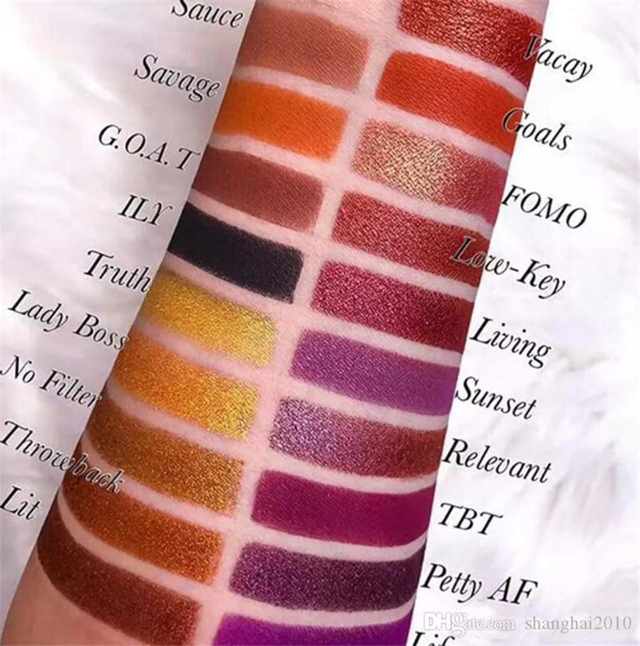 Violet Voss Pro Hashtag Eyeshadow Palette (8)