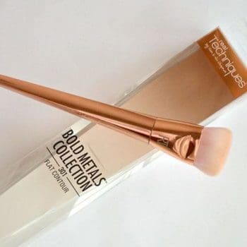 Real Techniques 301 Flat Contour Brush