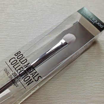 Real Techniques 200 Oval Shadow Brush