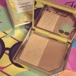 too faced tutti frutti pineapple paradise strobing bronzer