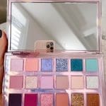 Huda beauty Mercury Retrograde Eyeshadow pallete (1)